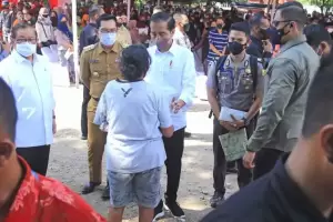 Jokowi Keukeuh Larang Ekspor CPO dan Minyak Goreng, Ini Tujuannya