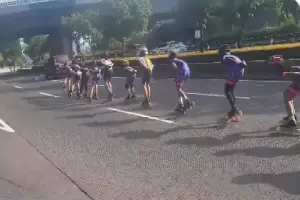 Viral Rombongan Sepatu Roda Kuasai Jalan Raya, Polisi Panggil Pengurus Porserori