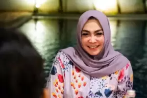 Mimi Bayuh Dituding Main Serong dengan Raffi Ahmad, Ibu Nagita Slavina Kepergok Unfollow sang Asisten Keuangan RANS