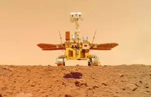 Robot Penjelajah China Temukan Air di Planet Mars
