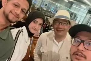 Dinilai Tak Punya Adab Ajak Selfie Ridwan Kamil, Selebgram Fitri Bazri Dihujat Netizen