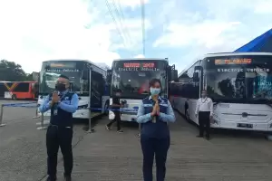 Transjakarta Uji Coba 3 Bus Listrik Rute Kampung Melayu-Tanah Abang via Tebet