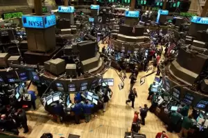 Wall Street Libur Rayakan Hari Emansipasi, Simak 4 Kabar Pasar Hari Ini