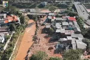 Pengendalian Banjir Kali Sunter Segmen BKT, DKI Bebaskan Lahan 2.045 Meter