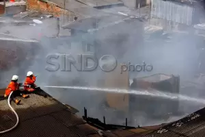 Ditinggal Pergi Ambil Daging Kurban, Rumah di Tanjung Priok Terbakar