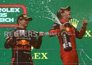 Formula 1 2022: Max Verstappen Tak Khawatir Dibuntuti Charles Leclerc