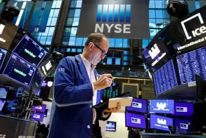 Wall Street Berakhir Menguat, Nasdaq Sentuh Level Tertinggi Sejak Mei