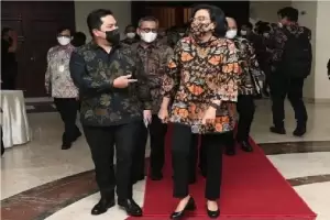 Sukses Perbaiki BUMN, Sri Mulyani Tambah Isi Kantong Erick Thohir