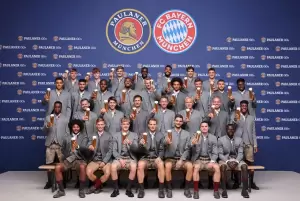 Sadio Mane Banjir Pujian setelah Tolak Angkat Gelas Isi Bir Bersama Pemain Bayern Muenchen