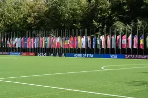 Tragedi Kanjuruhan, FIFA Kibarkan Semua Bendera Negara Anggota Setengah Tiang