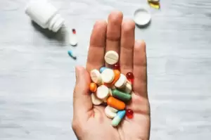 Ketahui Bahaya Mengkonsumsi Ibuprofen Jika Bersamaan dengan Obat Ini