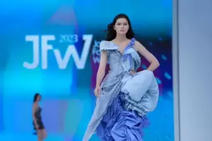 JFW 2023 Resmi Digelar, Mendag Zulhas Sebut Fashion Lokal Layak Dilihat Pasar Dunia