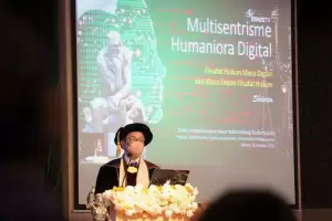 Resmi Jadi Guru Besar, Prof Shidarta Singgung Fenomena Humaniora Digital di Masa Depan