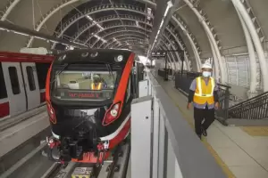 Tak Terkendala Regulasi, Dishub DKI Tegaskan LRT Fase 2 Dilanjutkan