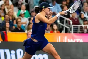 WTA Finals 2022: Iga Swiatek dan Caroline Garcia Lolos ke Semifinal