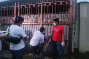 Kembali Olah TKP di Rumah Satu Keluarga di Kalideres Tewas, Polisi Gandeng PMI