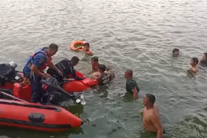 3 Jam Pencarian, Penyelam Berhasil Temukan Bocah Tenggelam di Danau Sunter