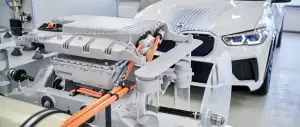 Mobil BMW Bertenaga Hidrogen Mulai Masuk Jalur Produksi