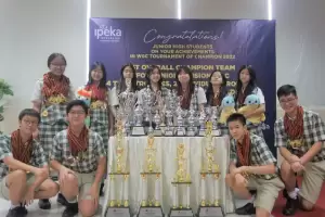 Pelajar SMP IPEKA IICS Raih Juara di World Scholars Cup 2022 di Yale University AS
