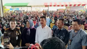Pemkot Batam Gandeng Pos Indonesia Salurkan BLT Daerah