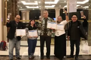 Universitas Esa Unggul Borong 4 Penghargaan di Ajang Anugerah Diktiristek 2022