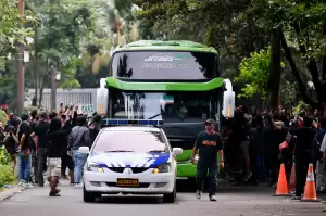 Memalukan! Oknum Suporter Serang Bus Pemain Thailand Jelang Hadapi Indonesia
