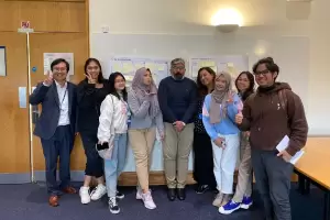 Mahasiswa Vokasi UI: Belajar Sambil Menyuguhkan Budaya Indonesia di Inggris