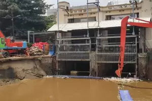 Pintu Air Pasar Ikan Jakut Siaga 2, 9 Wilayah Ini Waspada Banjir
