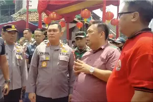 Fadil Imran Pantau Imlek di Tangerang, Doakan yang Belum Nikah Segera Dapat Jodoh
