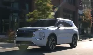 Mistsubishi Outlander Jadi Mobil SUV Paling Disukai di AS
