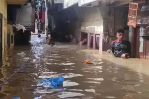BPBD DKI: 7 RT di Jaktim Terendam Banjir Akibat Hujan Lebat Sejak Sabtu Malam