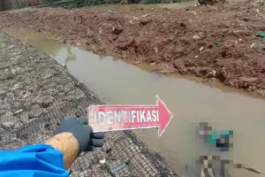 Bunuh Diri, Pria Tanpa Identitas Tewas di Kali Cikeas Bogor