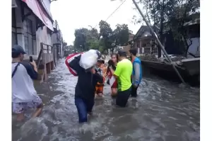 230 Personel Dikerahkan ke Lokasi Banjir Tangerang, Pastikan Drainase Bebas Sampah