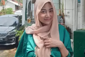 Pamela Safitri Ubah Penampilan saat Ramadan, Makin Rajin Zikir dan Tadarus Quran