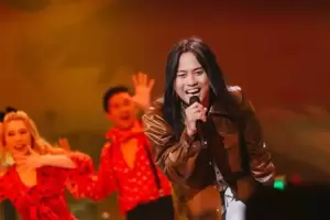 Bawakan Cari Pacar Lagi Milik ST12 di Panggung Indonesian Idol, Neyl Dapat 5 Standing Ovation