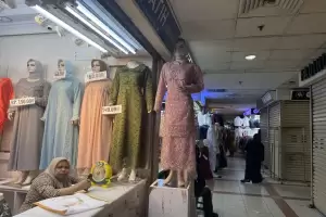 Pedagang Baju Pasar Tanah Abang Curhat, Mudik Lebaran Bikin Omzet Anjlok 50 Persen