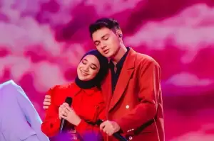 Tampil Duet di Panggung Top 4 Indonesian Idol XII, Nabilah dan Paul Dinilai Makin Serasi