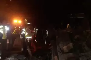Mobil Fortuner Kecelakaan Tunggal di Exit Tol Plumpang, 3 Orang Dilaporkan Tewas