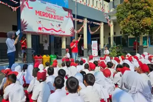 Arya Noble Group Rayakan Kemerdekaan RI Bersama Siswa SD dengan Berkarya Bercerita
