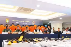Polda Metro Jaya dan Puspom TNI AD Pastikan Tidak Ada Jenderal Terlibat Peredaran Senpi Ilegal