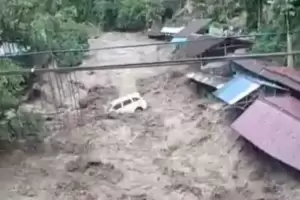 7 Banjir Bandang Terbesar yang Pernah Melanda Indonesia