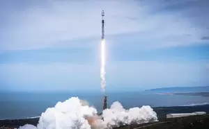 SpaceX Menangkan Kontrak Pembangunan Satelit Militer Starshield
