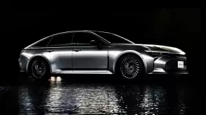 Toyota Crown Sedan 2024  Resmi Diluncurkan, Ini Spesifikasi Lengkapnya