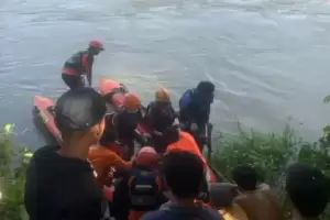 Penemuan Mayat di Kali Angke Cengkareng, Polisi: Diduga Bunuh Diri