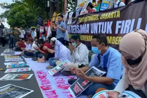 Ratusan Aktivis Doa Bersama untuk Kebebasan Firli Bahuri di PN Jaksel