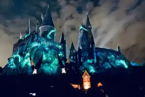Pesona Desa Hogsmeade di Orlando Bikin Takjub, Pencinta Harry Potter Wajib Datang