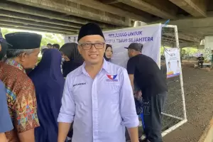 Caleg Perindo Wahyu Nur Iman Kali Kedua Bazar Minyak Murah di Cipinang Melayu, Warga: Semoga Ada Lagi