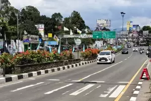 Siang Ini One Way dari Puncak Bogor ke Arah Jakarta Diterapkan