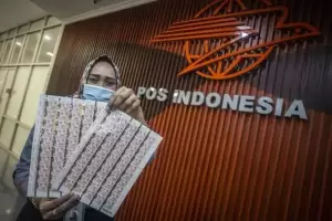 Pos Indonesia Fokus Tingkatkan Penjualan Materai Tempel di 2024