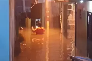 Kali Ciliwung Meluap, 16 RT di Jakarta Terendam Banjir